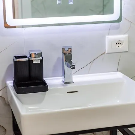 Luxe 2 By Pikhost * Shkodër