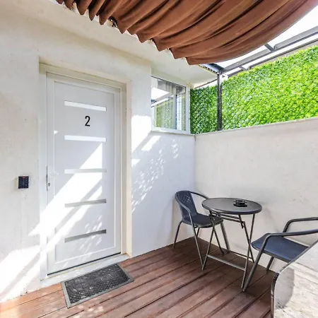 Luxe 2 By Pikhost Apartmán