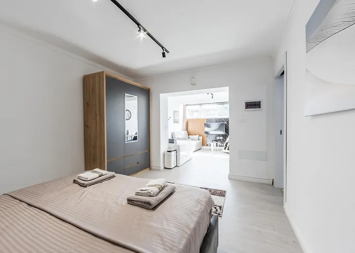 Luxe 2 By Pikhost アパート